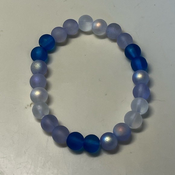 Stone Bead Bracelet Handcrafted - Picture 10 of 13